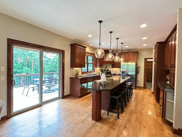 401 Rolling Hills Drive, Mound, MN 55364