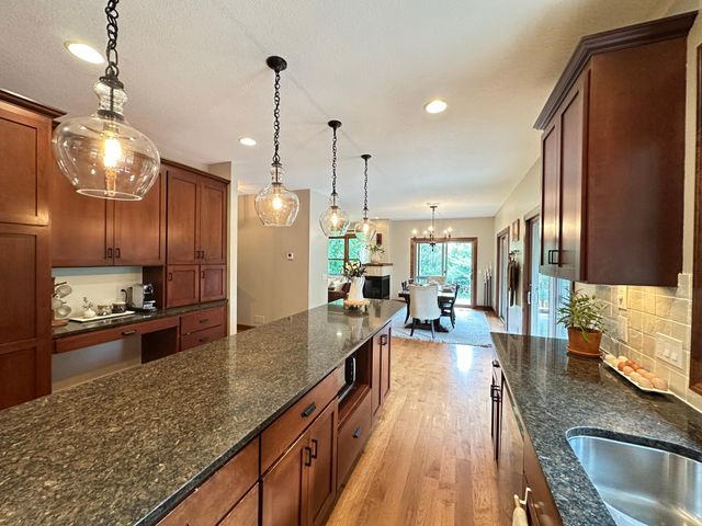 401 Rolling Hills Drive, Mound, MN 55364
