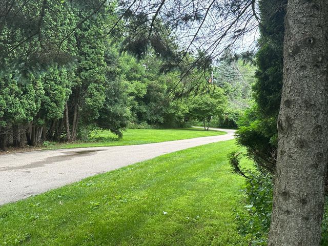 401 Rolling Hills Drive, Mound, MN 55364
