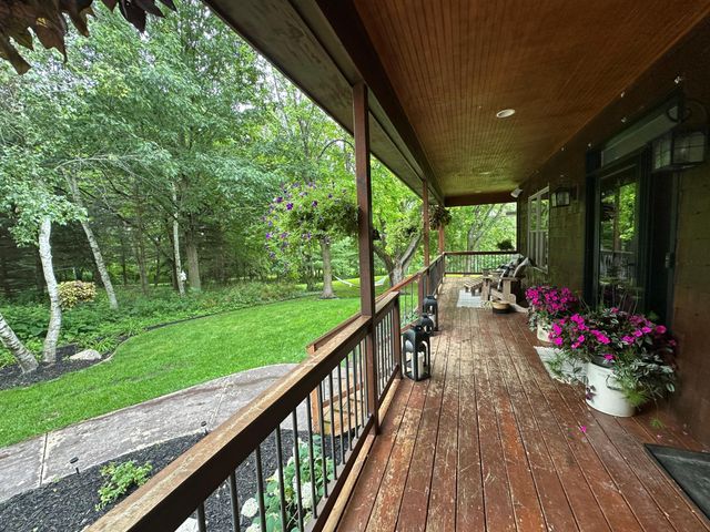 401 Rolling Hills Drive, Mound, MN 55364