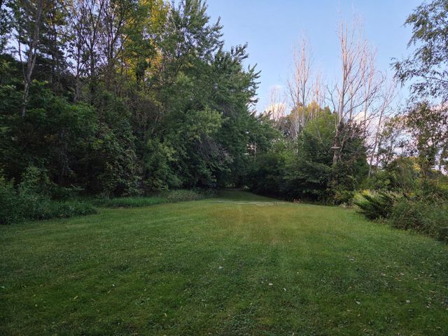 401 Rolling Hills Drive, Mound, MN 55364
