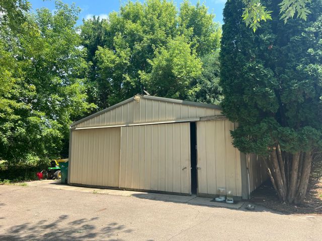 401 Rolling Hills Drive, Mound, MN 55364