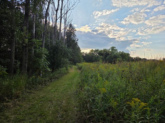 401 Rolling Hills Drive, Mound, MN 55364
