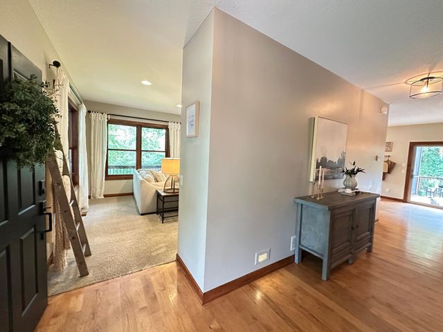 401 Rolling Hills Drive, Mound, MN 55364