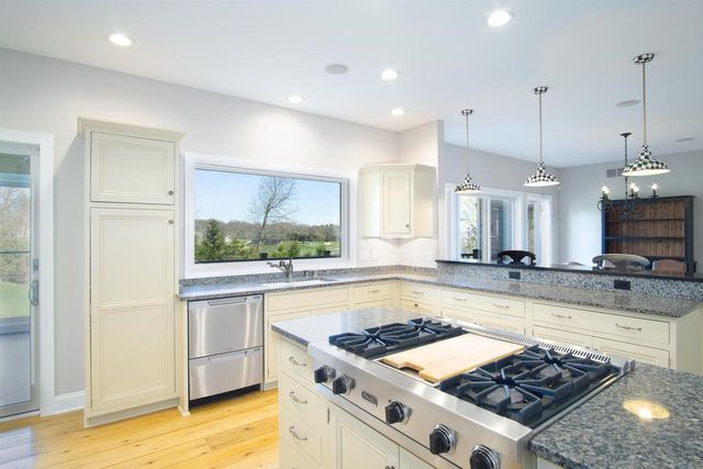 7588 Baltic Drive, Verona, WI 53593