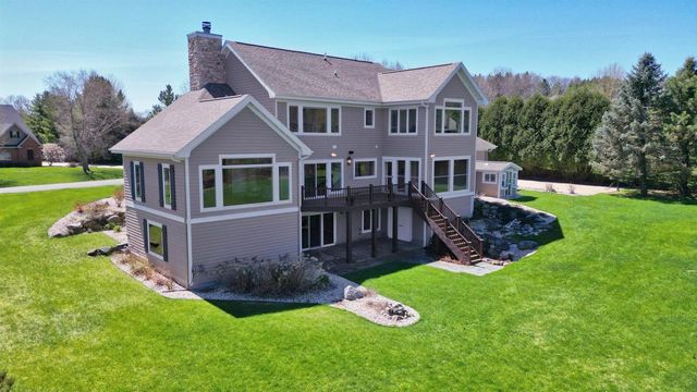 7588 Baltic Drive, Verona, WI 53593