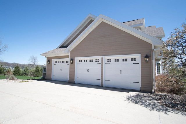 7588 Baltic Drive, Verona, WI 53593