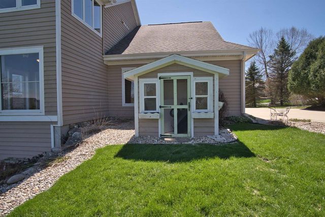 7588 Baltic Drive, Verona, WI 53593