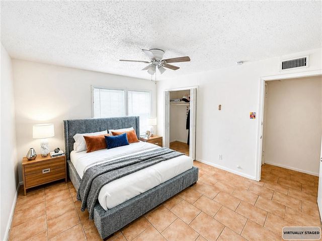 735 Chase Dr, Corpus Christi, TX 78412