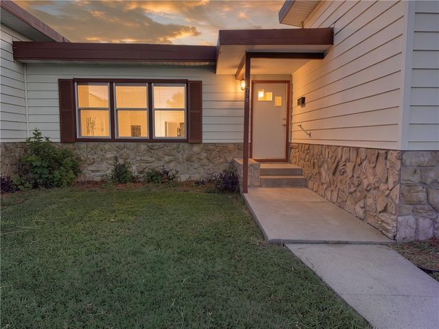 735 Chase Dr, Corpus Christi, TX 78412