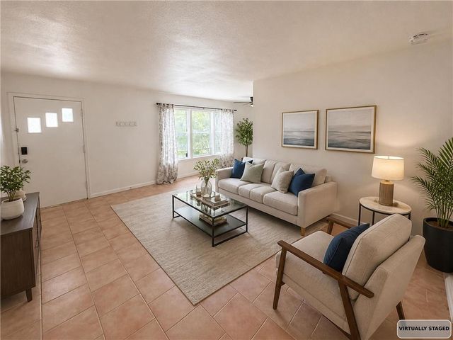 735 Chase Dr, Corpus Christi, TX 78412
