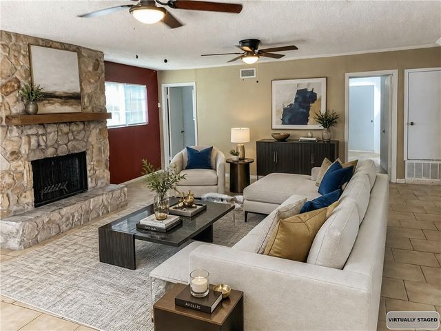 735 Chase Dr, Corpus Christi, TX 78412