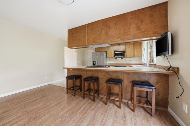 7571 Westhill Rd, Valley Springs, CA 95252