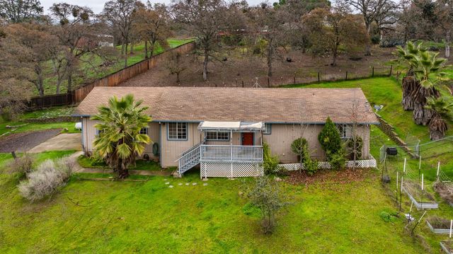 7571 Westhill Rd, Valley Springs, CA 95252
