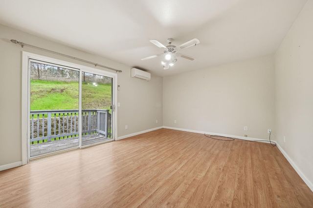 7571 Westhill Rd, Valley Springs, CA 95252