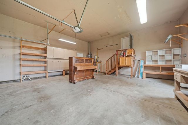 7571 Westhill Rd, Valley Springs, CA 95252