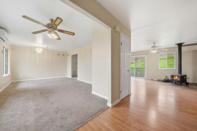 7571 Westhill Rd, Valley Springs, CA 95252