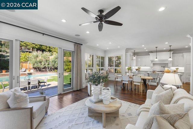 20 Timberview Ct, Danville, CA 94506