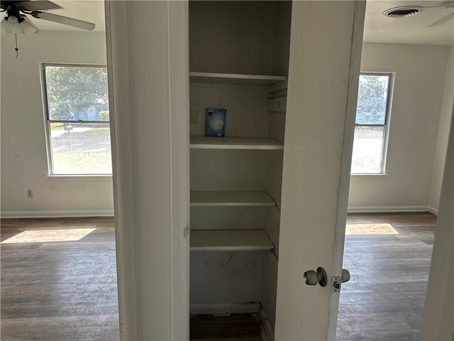 317 Redwood Dr, Mathis, TX 78368