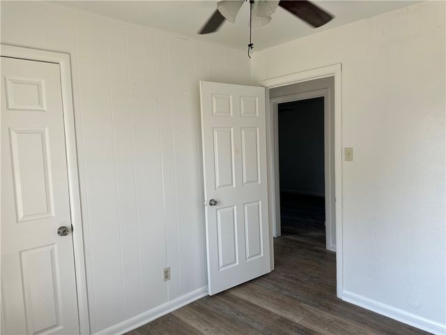 317 Redwood Dr, Mathis, TX 78368