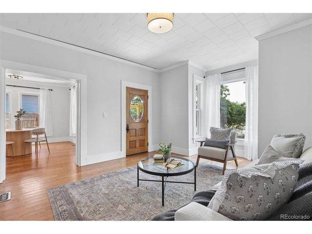 1812 W Pikes Peak Ave, Colorado Springs, CO 80904