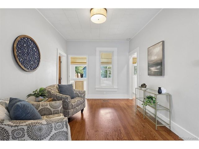 1812 W Pikes Peak Ave, Colorado Springs, CO 80904