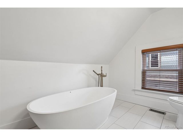 1812 W Pikes Peak Ave, Colorado Springs, CO 80904