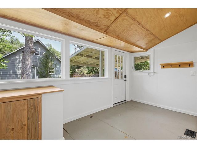 1812 W Pikes Peak Ave, Colorado Springs, CO 80904
