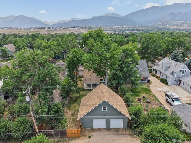 1812 W Pikes Peak Ave, Colorado Springs, CO 80904