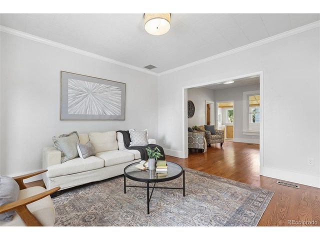 1812 W Pikes Peak Ave, Colorado Springs, CO 80904