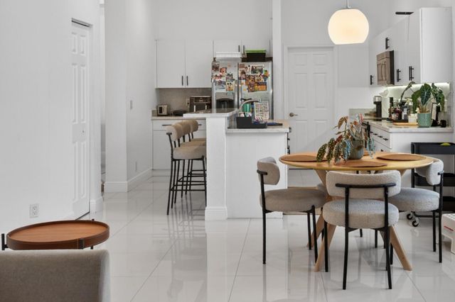 2002 Schooner Lane, Weston, FL 33327