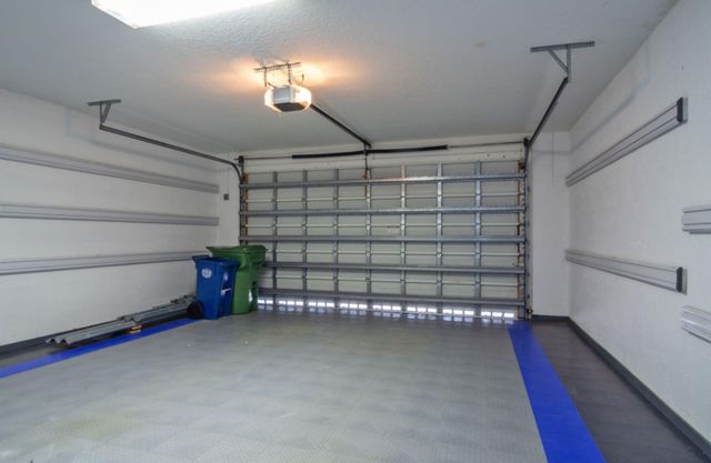 2002 Schooner Lane, Weston, FL 33327