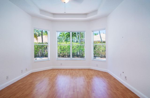 2002 Schooner Lane, Weston, FL 33327