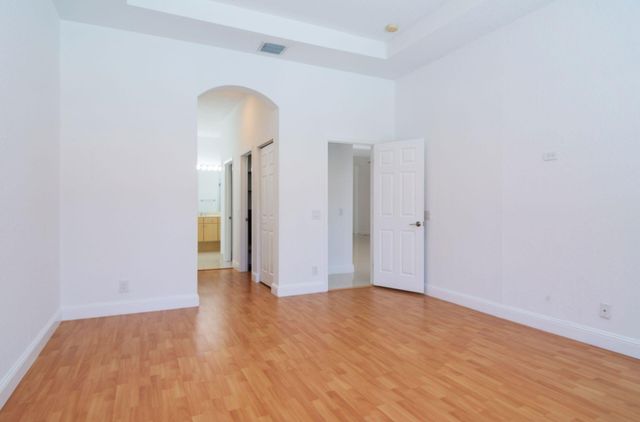 2002 Schooner Lane, Weston, FL 33327