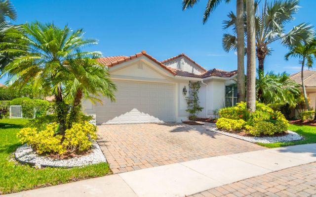 2002 Schooner Lane, Weston, FL 33327