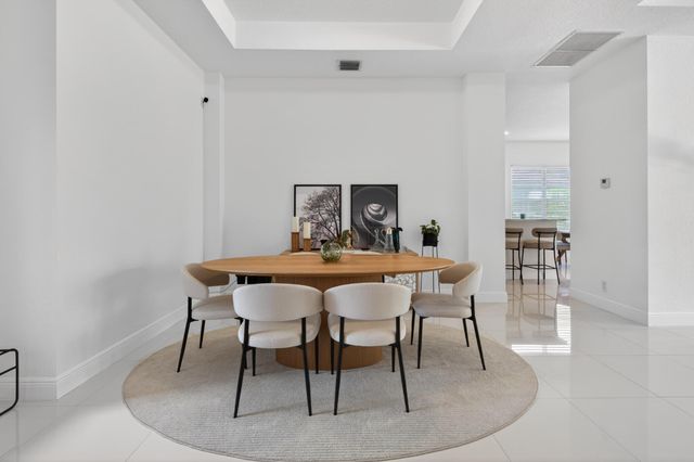 2002 Schooner Lane, Weston, FL 33327