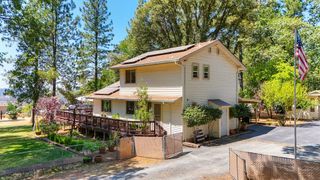 25380 Pineview Dr, Colfax, CA 95713
