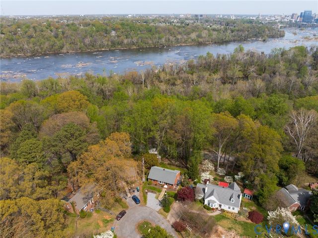 1908 Hillcrest Cir, Richmond, VA 23225