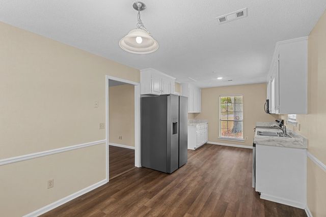 404 Summerrain Terrace, Dothan, AL 36303