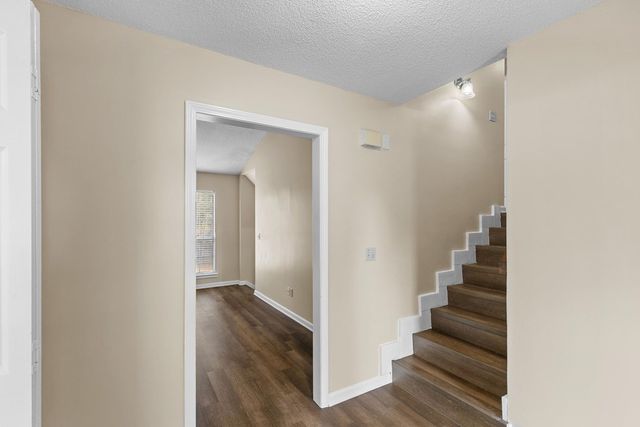 404 Summerrain Terrace, Dothan, AL 36303