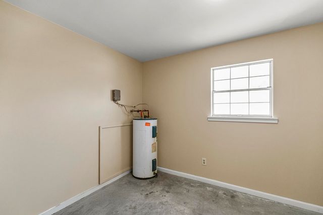 404 Summerrain Terrace, Dothan, AL 36303