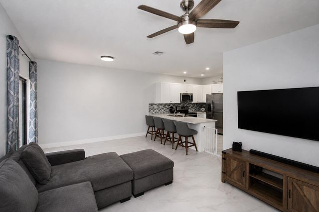 5437 NW 27TH Court, Margate, FL 33063