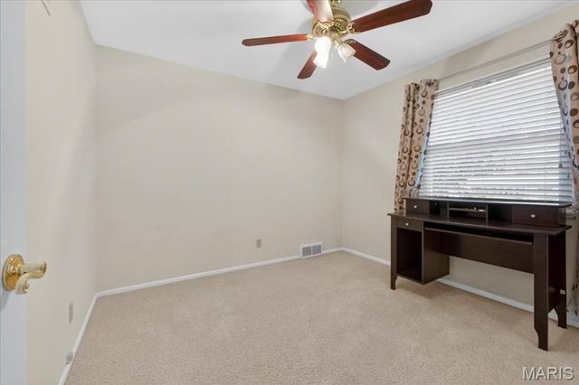 63 Lincord Drive, St Louis, MO 63128