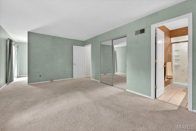 63 Lincord Drive, St Louis, MO 63128