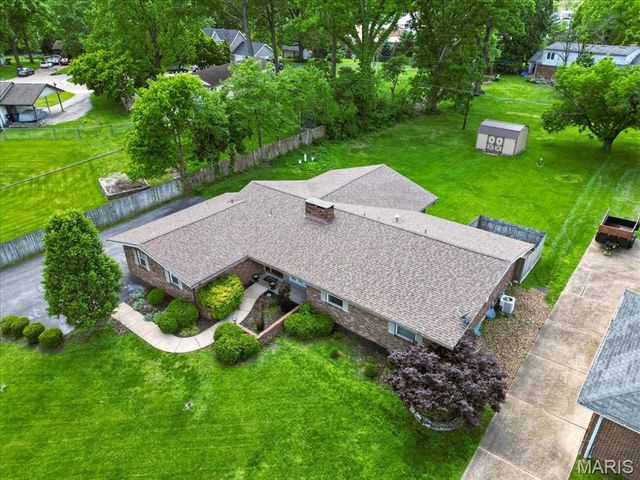 63 Lincord Drive, St Louis, MO 63128