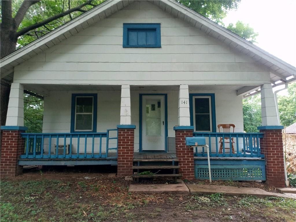 141 N Ditzler Avenue, Independence, MO 64053