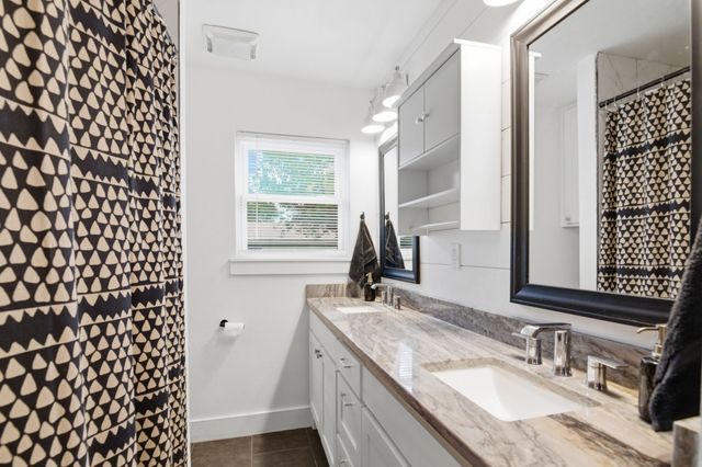 7624 Oxley Drive, Richland Hills, TX 76118