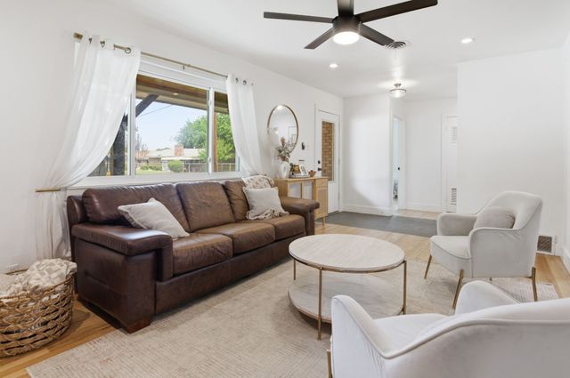 7624 Oxley Drive, Richland Hills, TX 76118