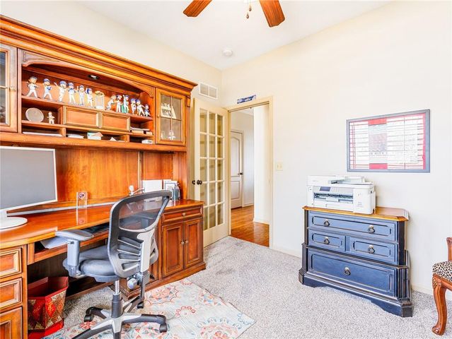 4729 SW Soldier Drive, Lee's Summit, MO 64082