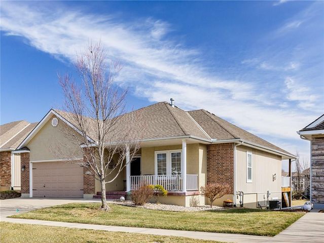 4729 SW Soldier Drive, Lee's Summit, MO 64082